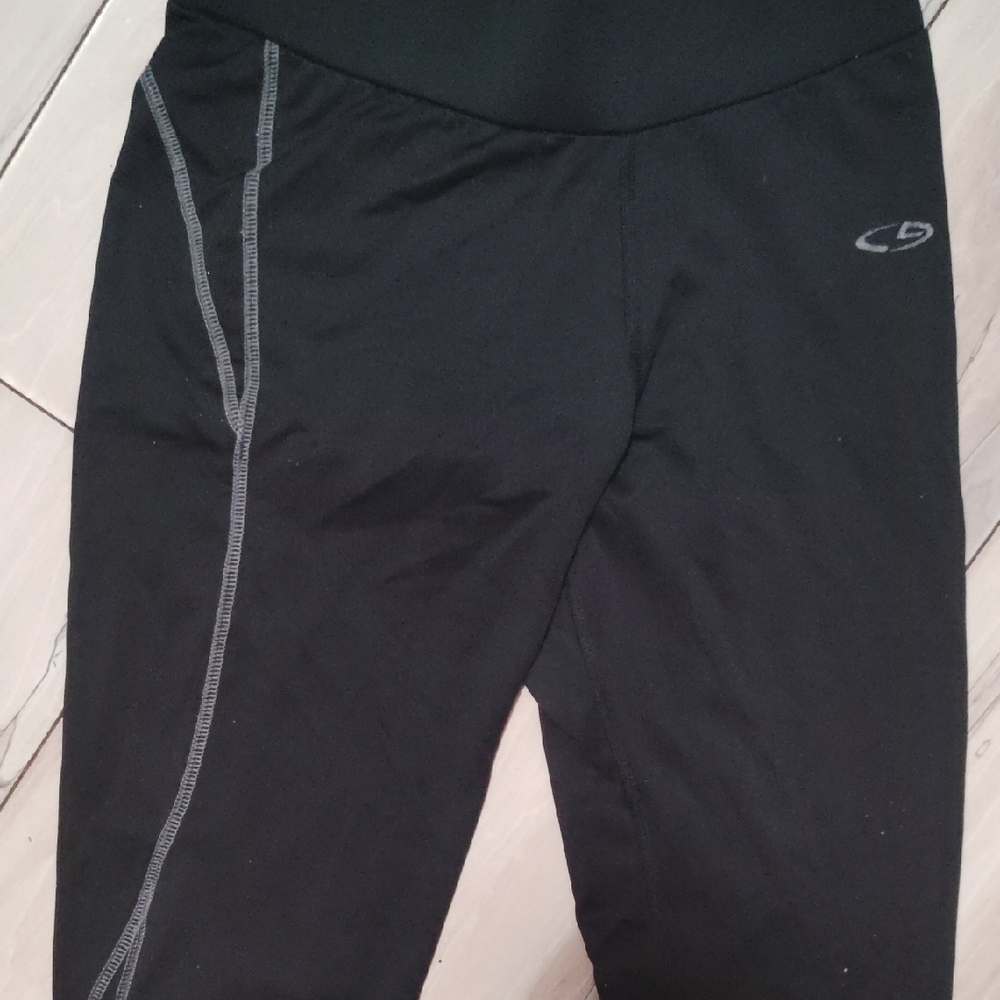 Black Athletic Leggings